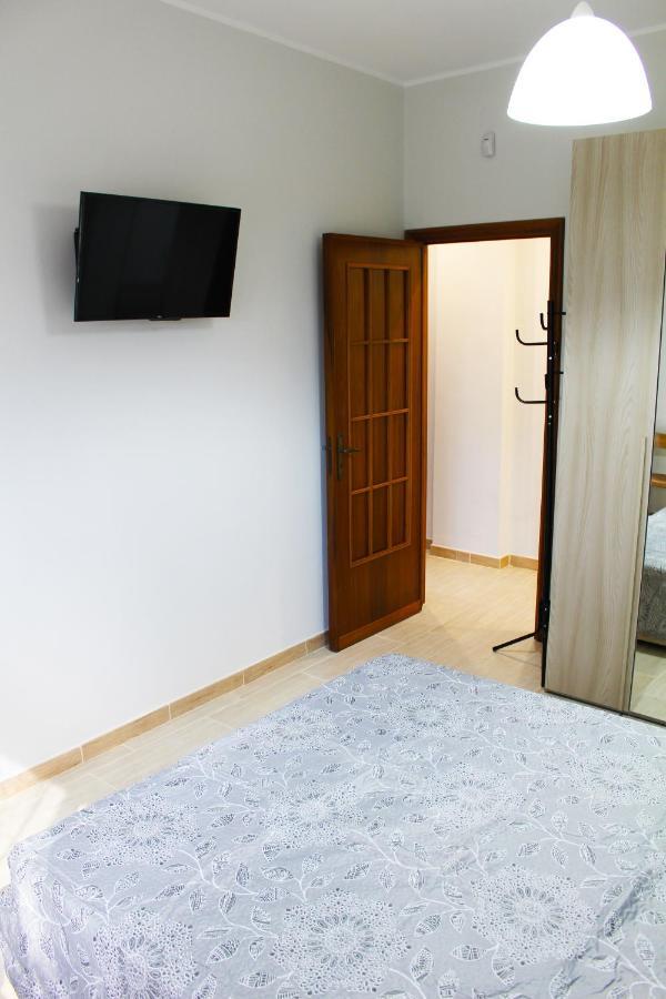 House On The Sea Villa Mascali Exterior foto